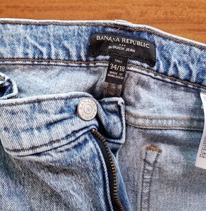 EUC Banana Republic T18 Slouch Jeans